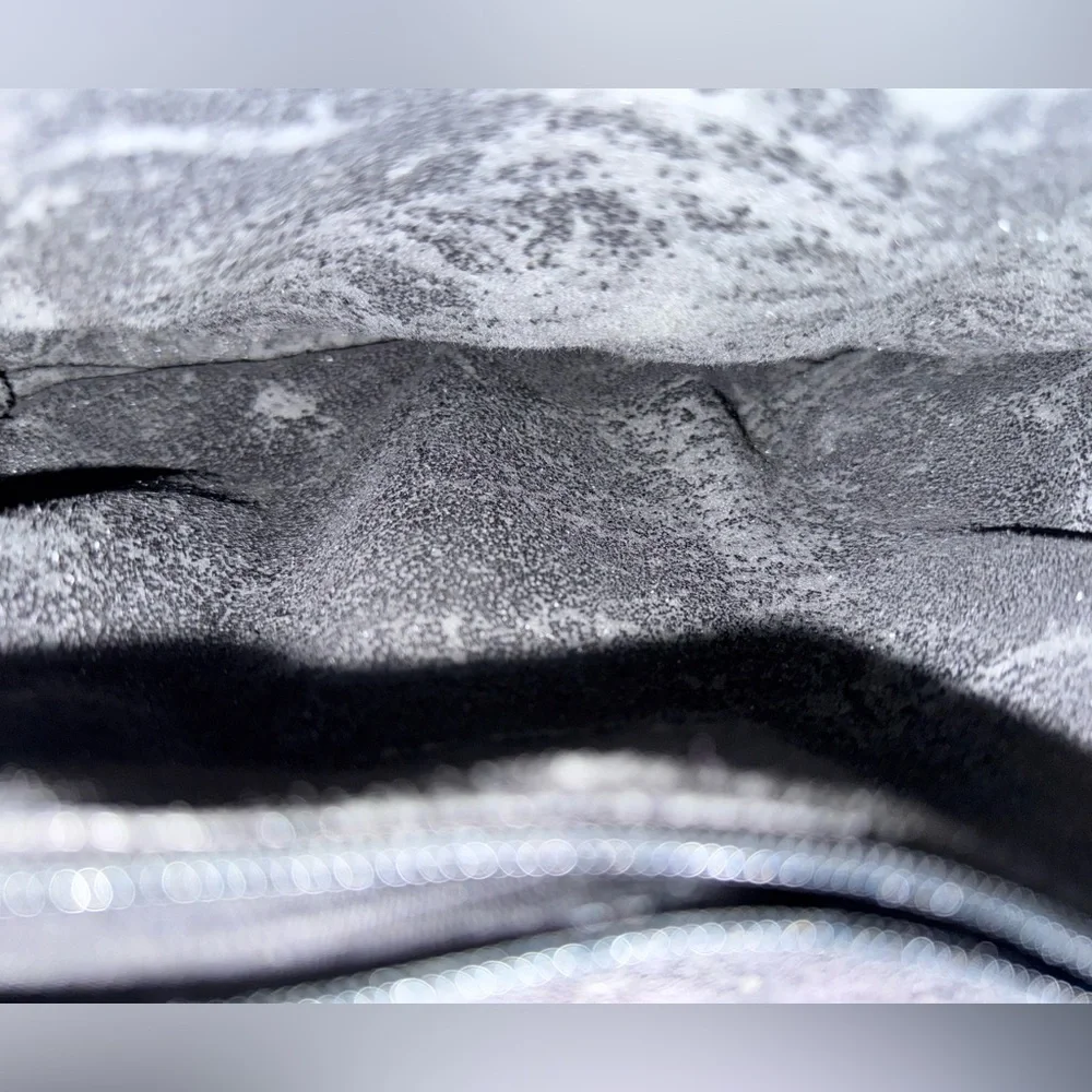 Gucci Diana Black Tote - Picture 8 of 10